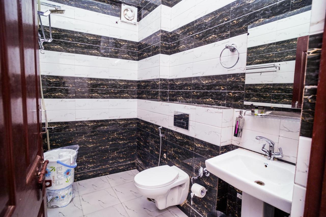 Golden Residency Hotel New Delhi Luaran gambar