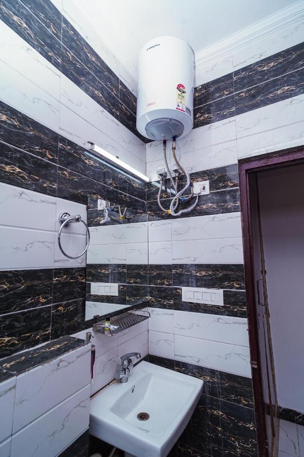 Golden Residency Hotel New Delhi Luaran gambar