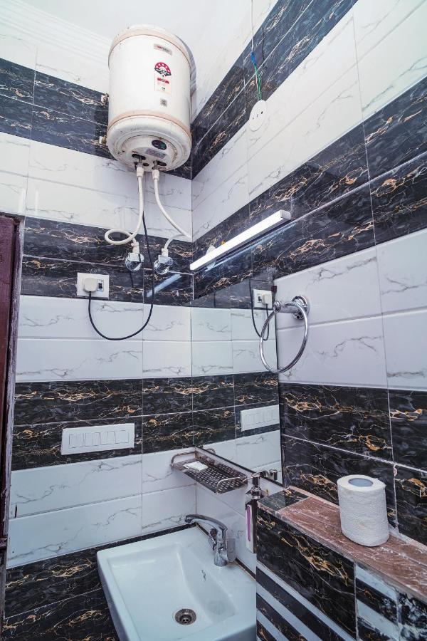 Golden Residency Hotel New Delhi Luaran gambar